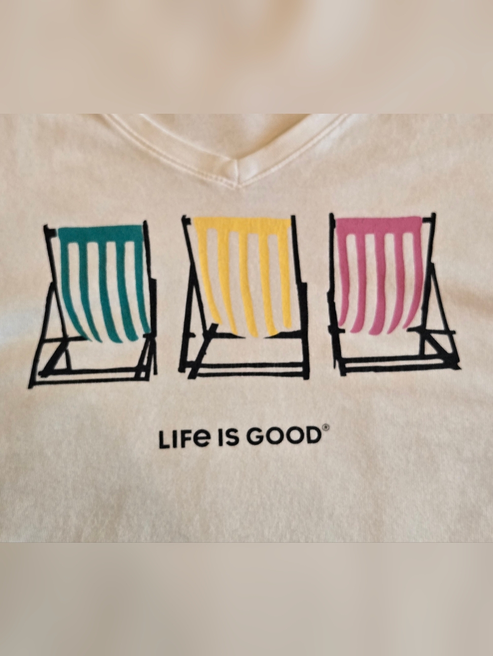 Life Is Good White V-Neck Tee with Beach Chairs - Picture 4 of 7